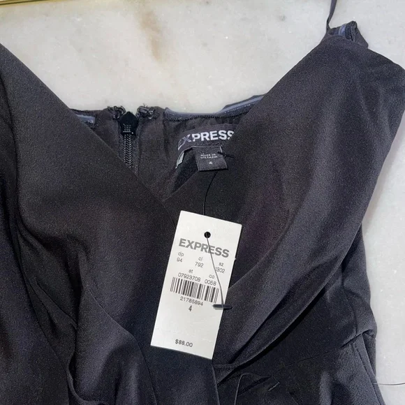 Express Sweetheart Wide Leg Jumpsuit Legging in Pitch Black - Picture 11 of 12